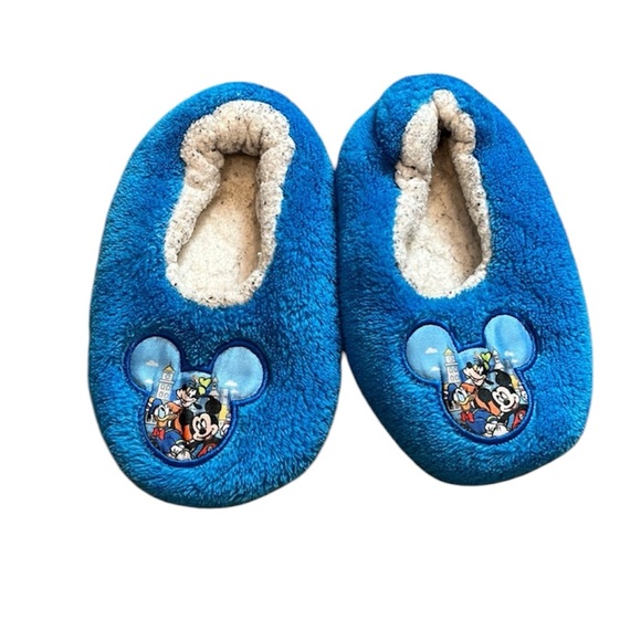 Disney | Slippers for Toddlers - Picture 1 of 9